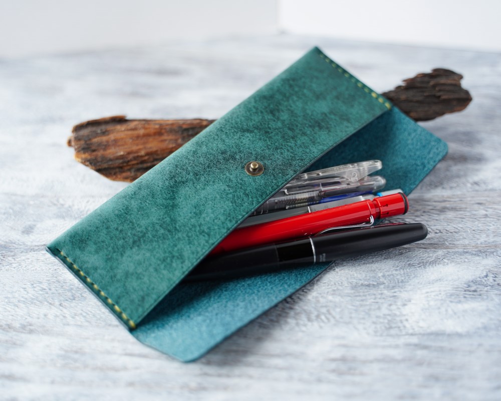 【特注】プエブロペンケース QUI】ペンケース・スタンダード・プエブロ (コッチネラ) | 590&Co.