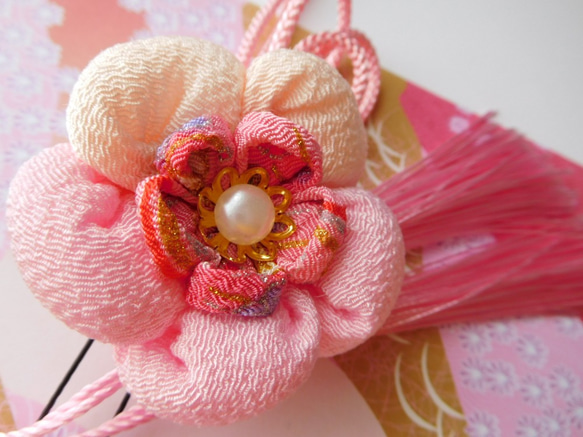 つまみ細工風　ヘアーパーツ　～ピンク花～ 1枚目の画像