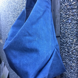 斜口袋 帆布包 側背 斜背 兩用包 石洗深藍 第6張的照片