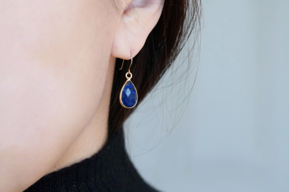 anq. ピアス 「anq.」K10 ペアシェイプ ダイヤモンドパヴェ