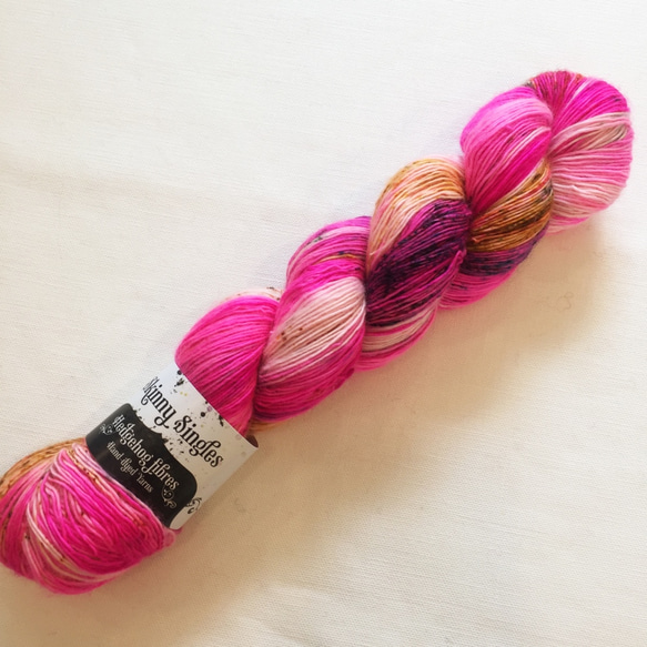 Hedgehog Fibres：WOOL 100%  / PINKY SWEAR 2枚目の画像