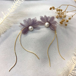Lobelia | 半邊蓮紫雙色紗花貼耳式鏈條耳環 第2張的照片