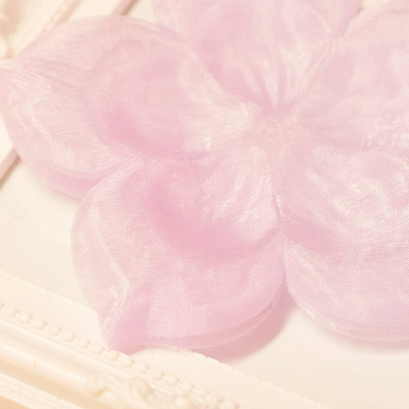 Elegant Rosa Pearl Organza Petals DIY Fabric Flower Crafts 第2張的照片