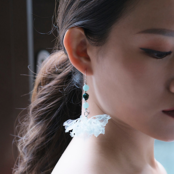 Fiona | 綠の花びら アマゾナイト ロング イアリング 手作り handmade flower earring 1枚目の画像