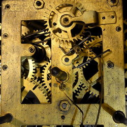 本物志向。戦前に製造された、柱時計の機械です。h -69 5枚目の画像