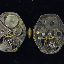 古いレディース時計のジャンク2個セットです。t-18 2枚目の画像