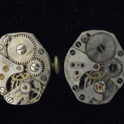 古いレディース時計のジャンク2個セットです。t-20 1枚目の画像