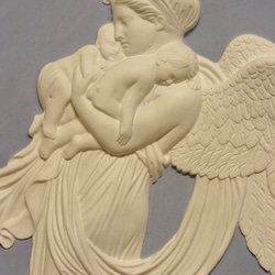 イタリア製の石膏レリーフ「 夜の天使」です。 3枚目の画像