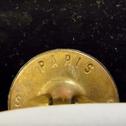 裏に「PARIS」と刻印のあるパリ製アンティークボタン 13個セット 送料無料 2枚目の画像