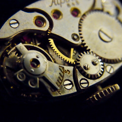 本物志向。戦前に製造された、女性物のスイス製ビンテージ時計です。 JW -16 3枚目の画像