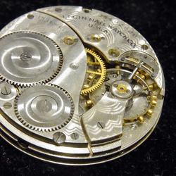 本物志向。1920年に製造された、エルジン社のビンテージ懐中時計です。 JW -59 1枚目の画像