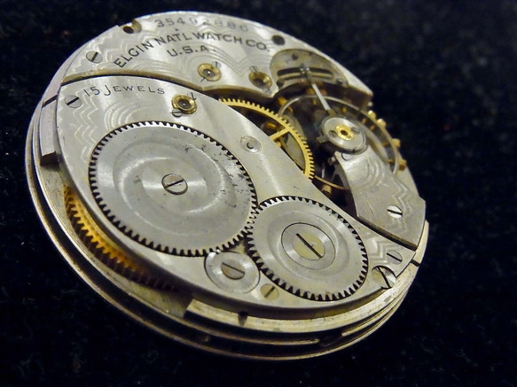 本物志向。1920年に製造された、エルジン社のビンテージ懐中時計です。 JW -59 3枚目の画像