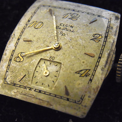 本物志向。1952年に製造されたエルジン社の腕時計のジャンク品です。 JW -188 1枚目の画像