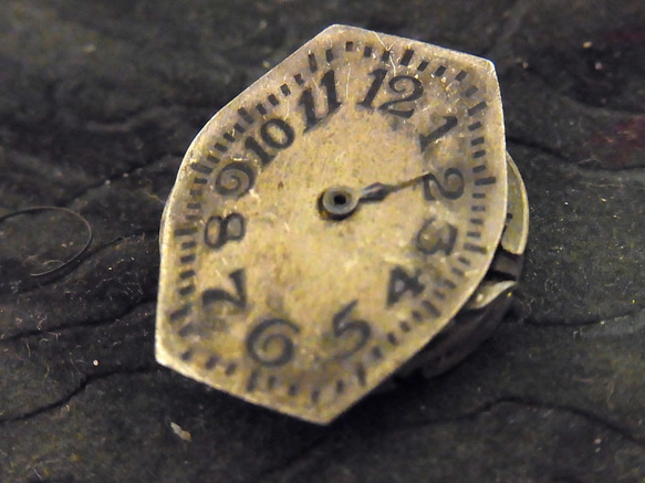 本物志向。古いレディース腕時計のジャンク品です。 JW -216 2枚目の画像