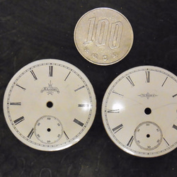 本物志向。古いエルジン社の懐中時計の文字盤のみ2枚セットです。JW -236 5枚目の画像