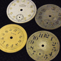 本物志向。古い腕時計の文字盤のみ4枚セットです。JW -246 2枚目の画像