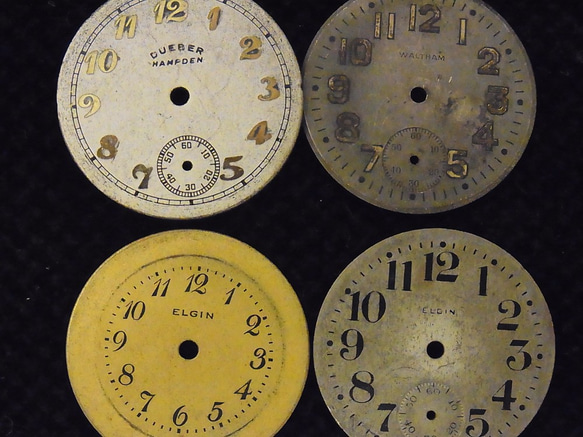 本物志向。古い腕時計の文字盤のみ4枚セットです。JW -246 4枚目の画像