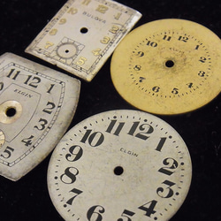 本物志向。古い腕時計の文字盤のみ4枚セットです。JW -324 3枚目の画像
