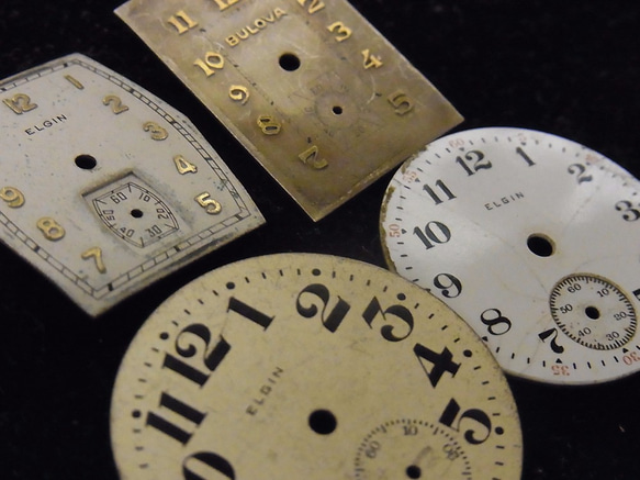本物志向。古い腕時計の文字盤のみ4枚セットです。JW -327 4枚目の画像