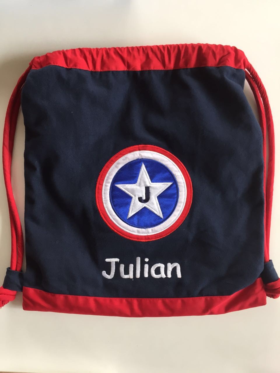 Perfect Backpack for your kids!：キッズ用防水加工バックパック