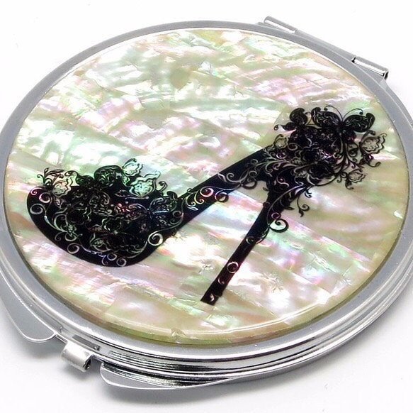 Natural Shell Compact Mirror (Black Heel) Shell / Raden Art [禮品包 第2張的照片