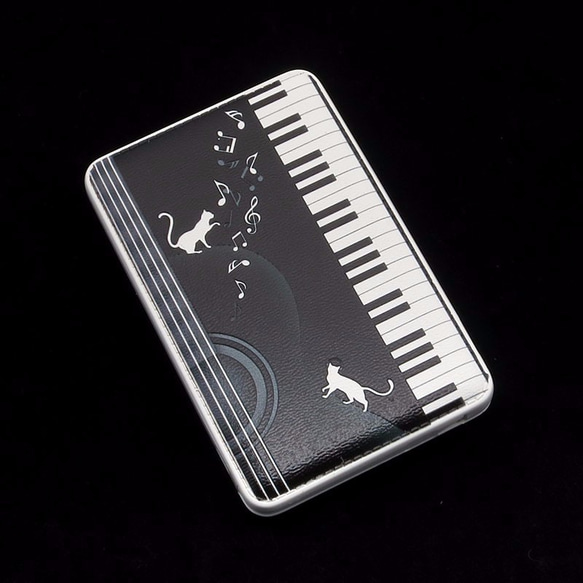 【1/31販売終了】立体造形モバイルバッテリー（ねこピアノ）〔全機種対応・ケーブル内蔵・5000mAh〕 2枚目の画像