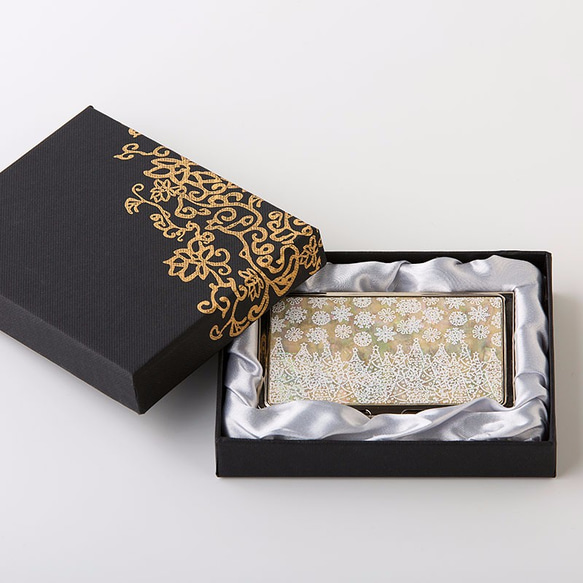 天然貝殼名片盒（白色聖誕節）&lt;Raden art&gt; [包裝支持] 第2張的照片