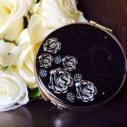 螺鈿 コンパクトダブルミラー【薔薇バラ】 その他雑貨 Print creative