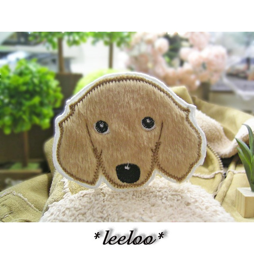 ハンドメイド　クリームダックス　ファーアップリケ刺繍トートバッグ ハンドメイド クリームダックス ファーアップリケ刺繍トートバッグ