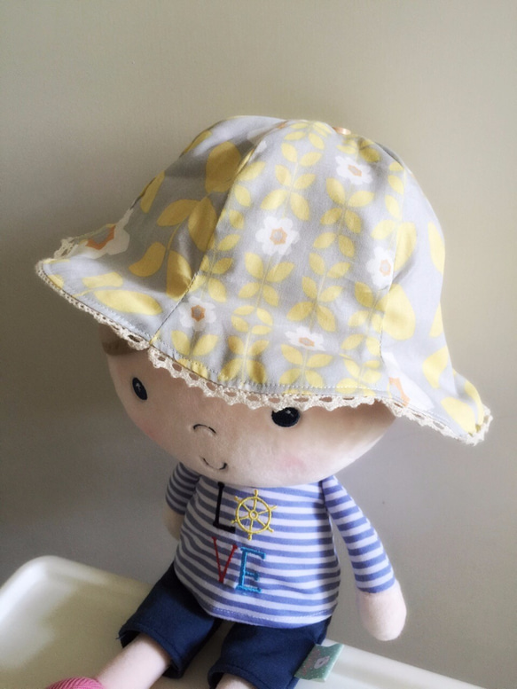 手工製作雙面防風防曬棉質帽子 適合成人小孩嬰兒 黃色小花圖案 第2張的照片