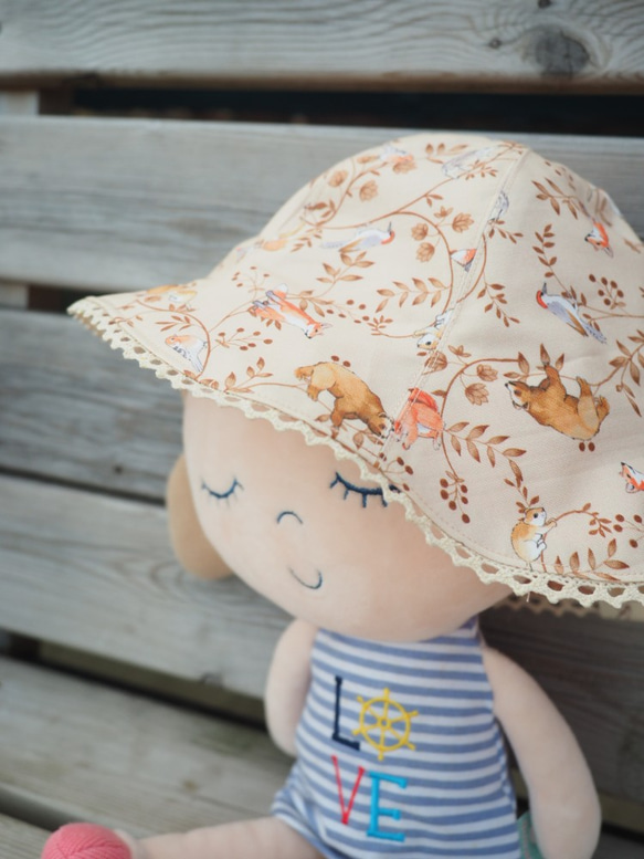手工製作雙面防風防曬棉質帽子 適合成人小孩嬰兒 杏色狐狸小兔松鼠圖案 第1張的照片