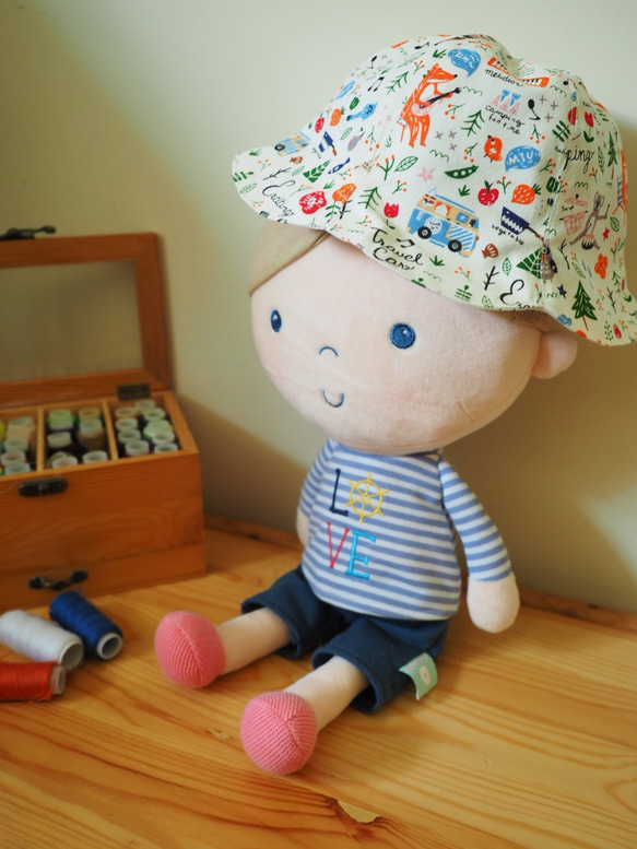手作雙面動物野餐圖案/ 粉藍拼彩色線條圖案嬰兒小孩帽子 第1張的照片