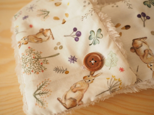手作啡色小兔圖案 保暖圍巾 可做嬰兒小孩成人尺寸 第4張的照片