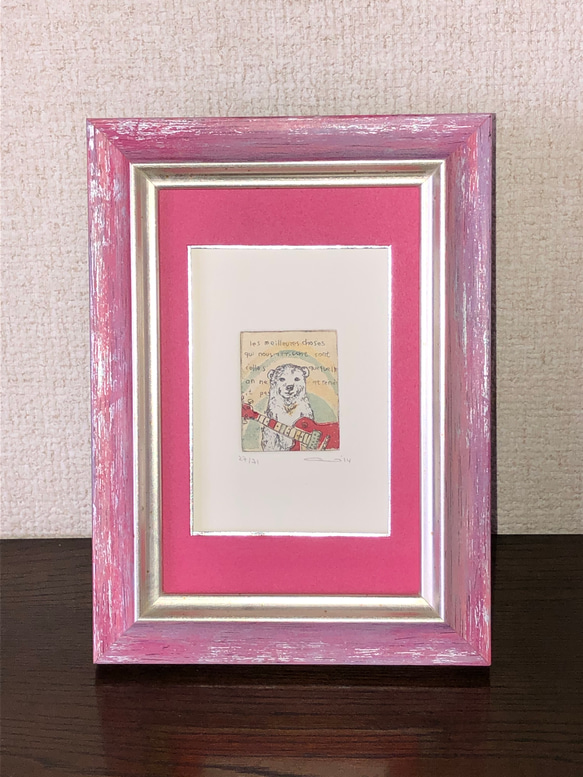 小さなアート　銅版画フランス額装仕上げ　ピンクフレーム 1枚目の画像