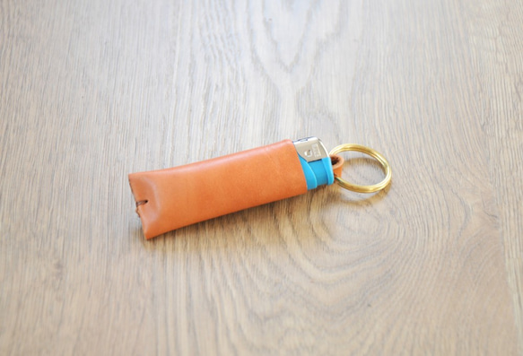 シンプルなスタイル 手に縫う本革ライターケース(オレンジ)(刻印・無料) 1枚目の画像