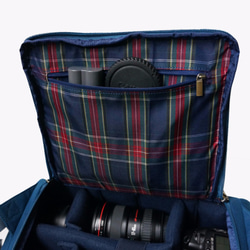 Holden Blueberry 真皮配防潑水帆布單鏡反光相機背包休閒兩用後背包 第3張的照片
