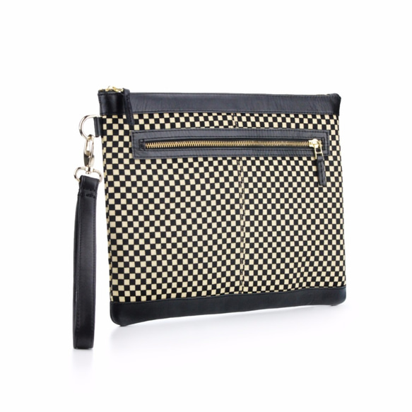 Graphic Textile mix Leather Clutch Bag│Chessboard II 第1張的照片