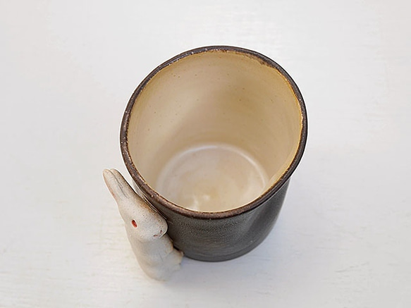 チラリマグ茶/うさぎ 3枚目の画像