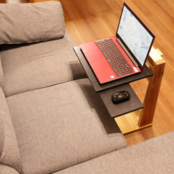 新作　高さの変えられる　ソファーで使えるパソコンデスク　テレワークに　左利き対応 1枚目の画像
