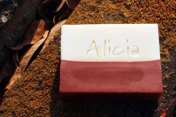 【Alicia手感。皂】洛神雅典娜  花草系列手工皂 植物界的紅寶石在逆境中給你滿滿的正能量 第3張的照片