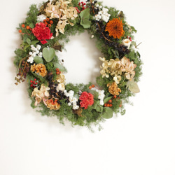 一冬飾れるケイトウとヨウシュヤマゴボウのChristmas wreath 6枚目の画像