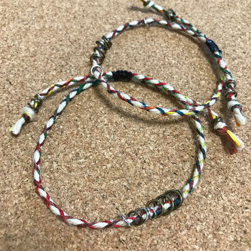 2本セット 麻紐∞レインボー四つ組紐のミサンガ ブレスレット やかん堂