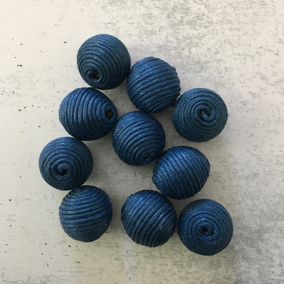 ロールビーズ （ブルー） 16mm 10個 ロー引き紐 ボールビーズ カラーコード ラウンド 2枚目の画像