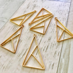 レジン枠 （幾何学-b 三角形） 6枚 フレーム ライトゴールド セッティング レジン パーツ 2枚目の画像