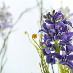 人造花飾-風信子尤佳球藍果實白盆花飾 第4張的照片