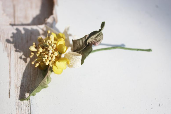 菜の花 コサージュ 1枚目の画像