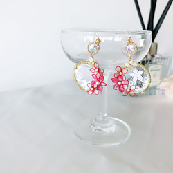 繡花系列 「粉桃」手縫 水晶花 珍珠 蕾絲 樹脂耳飾 下單製作 第2張的照片
