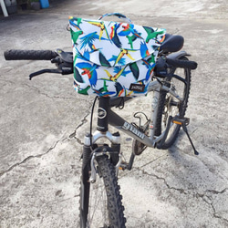 防潑水鸚鵡腳踏車包 輕量肩背包 設計師手作斜背包 第2張的照片