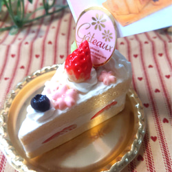 苺ショートケーキのメモスタンド    フェイクスイーツ 2枚目の画像