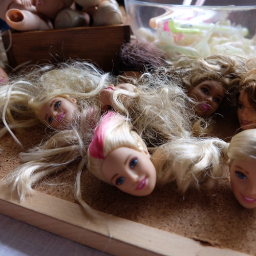 バービー Barbieヘッドベース　ビンテージ Vintage barbie head - Etsy 日本